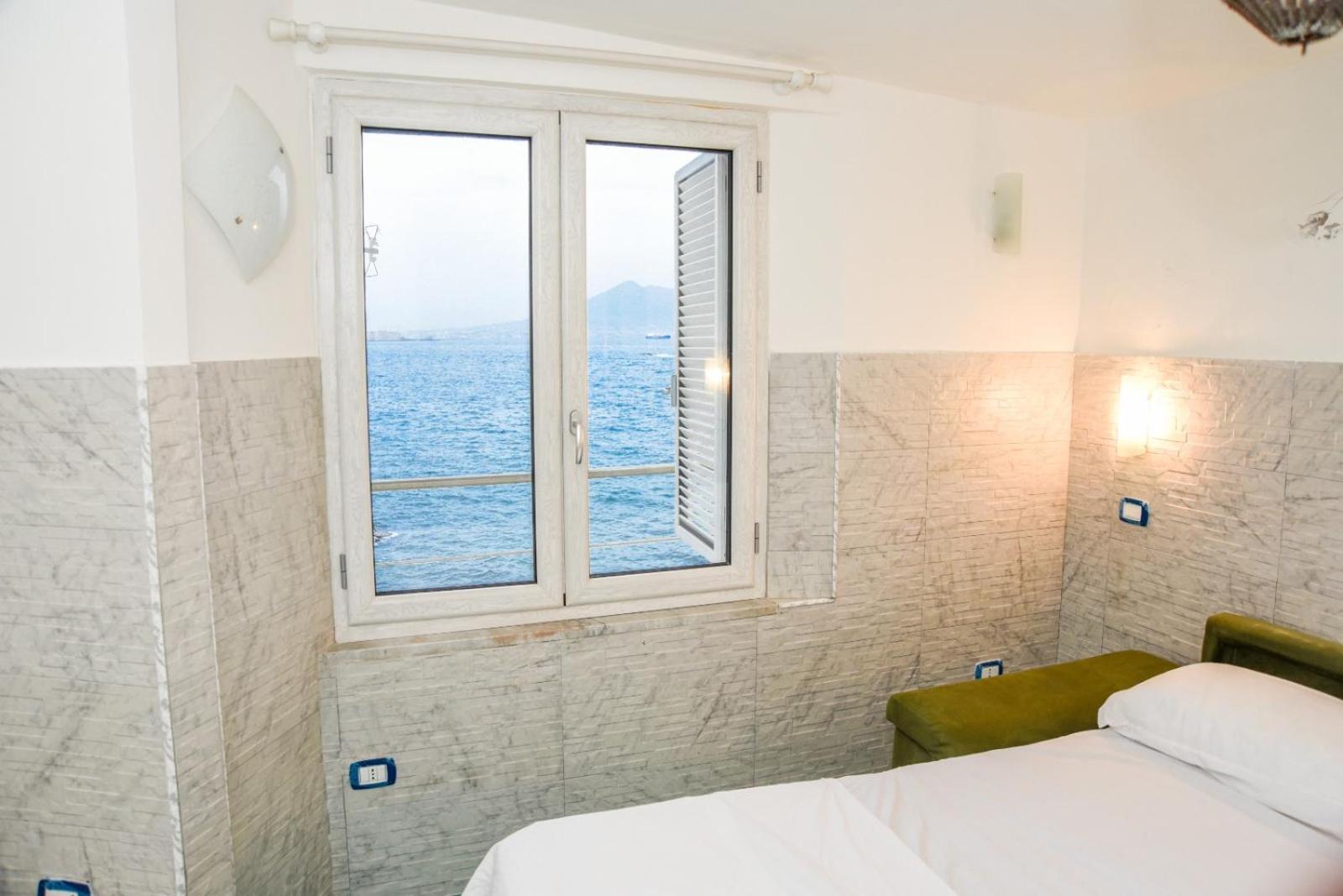 La Casa Sul Mare Apartment Naples Luaran gambar